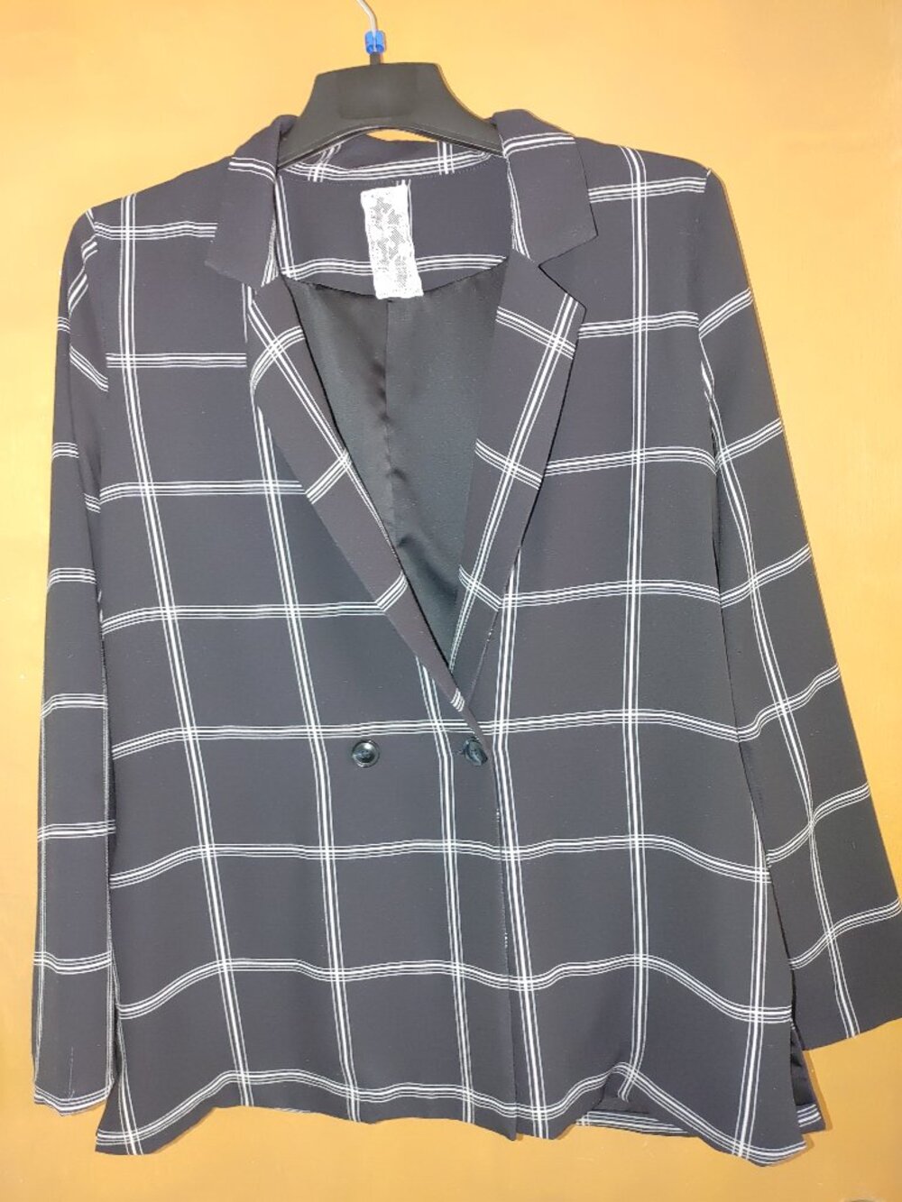 SADIE & SAGE Woman's Long Sleeves Cardigan Size M Pre-owned